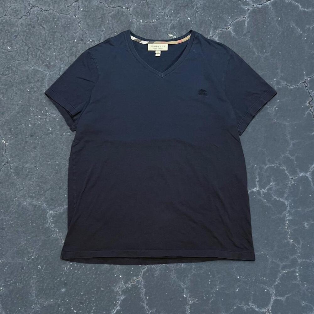 Burberry london england v neck